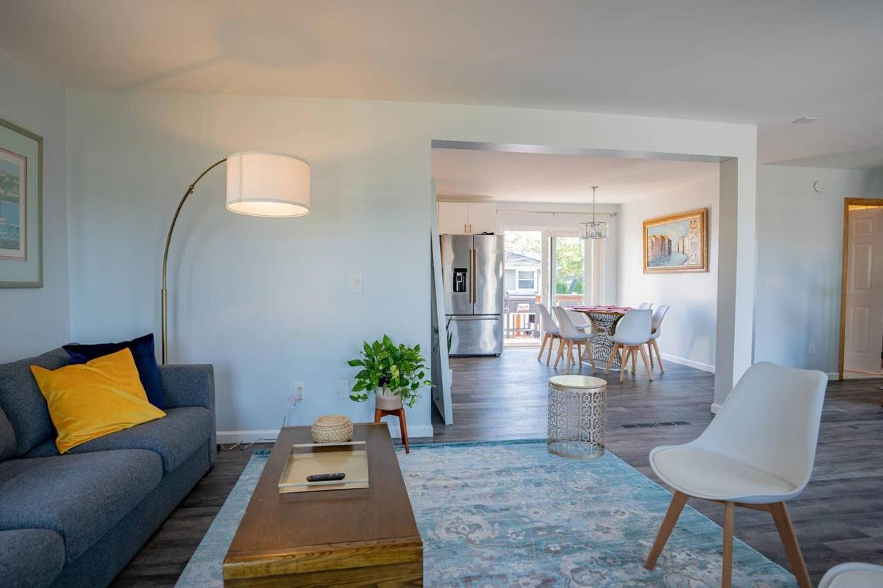 New Luxury Family Getaway With Designer Touches *